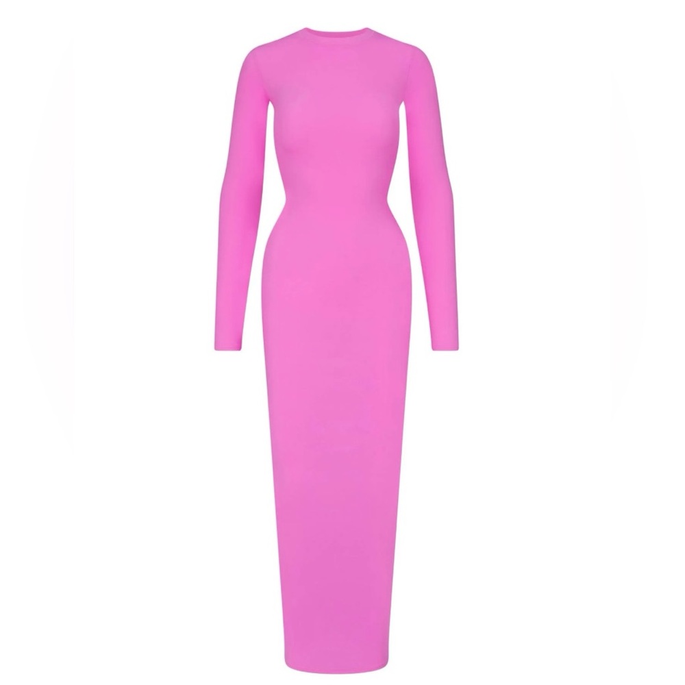 COPY - Skims Fits Everybody Long Sleeve Crewneck Dress